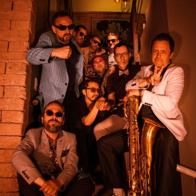 Los Elefantes